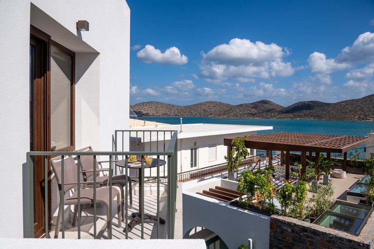 Elounda Stories Room